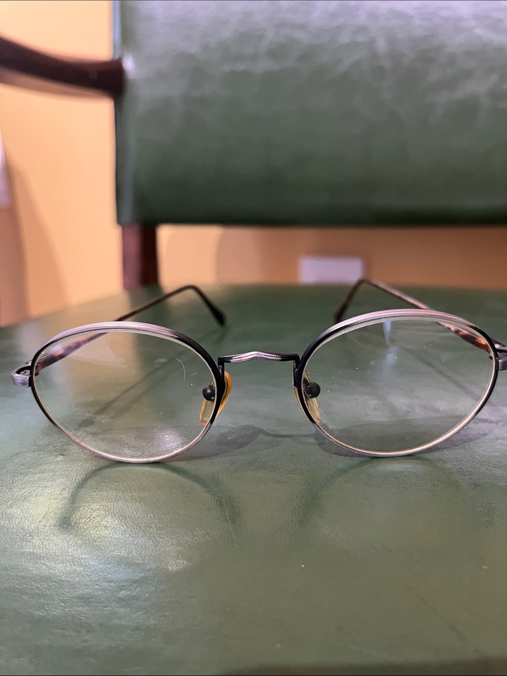 Vintage 90”s Byblos Oval Metal Glasses in Faded Black/Silver Tortoise Arms